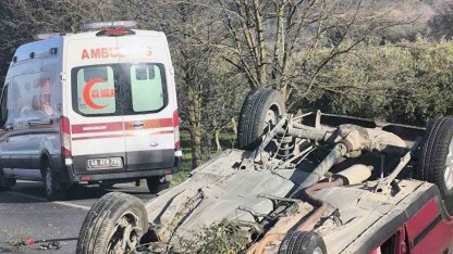 Takla atan araç sürücüsü hafif yaralandı