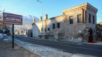 Talas’ın tarihi hamamına ilgi büyük