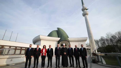 TBMM Başkanı Kurtulmuş: "Gazze soykırımı insanlığın ortak bir ayıbı olarak hepimizin gözü önündedir"