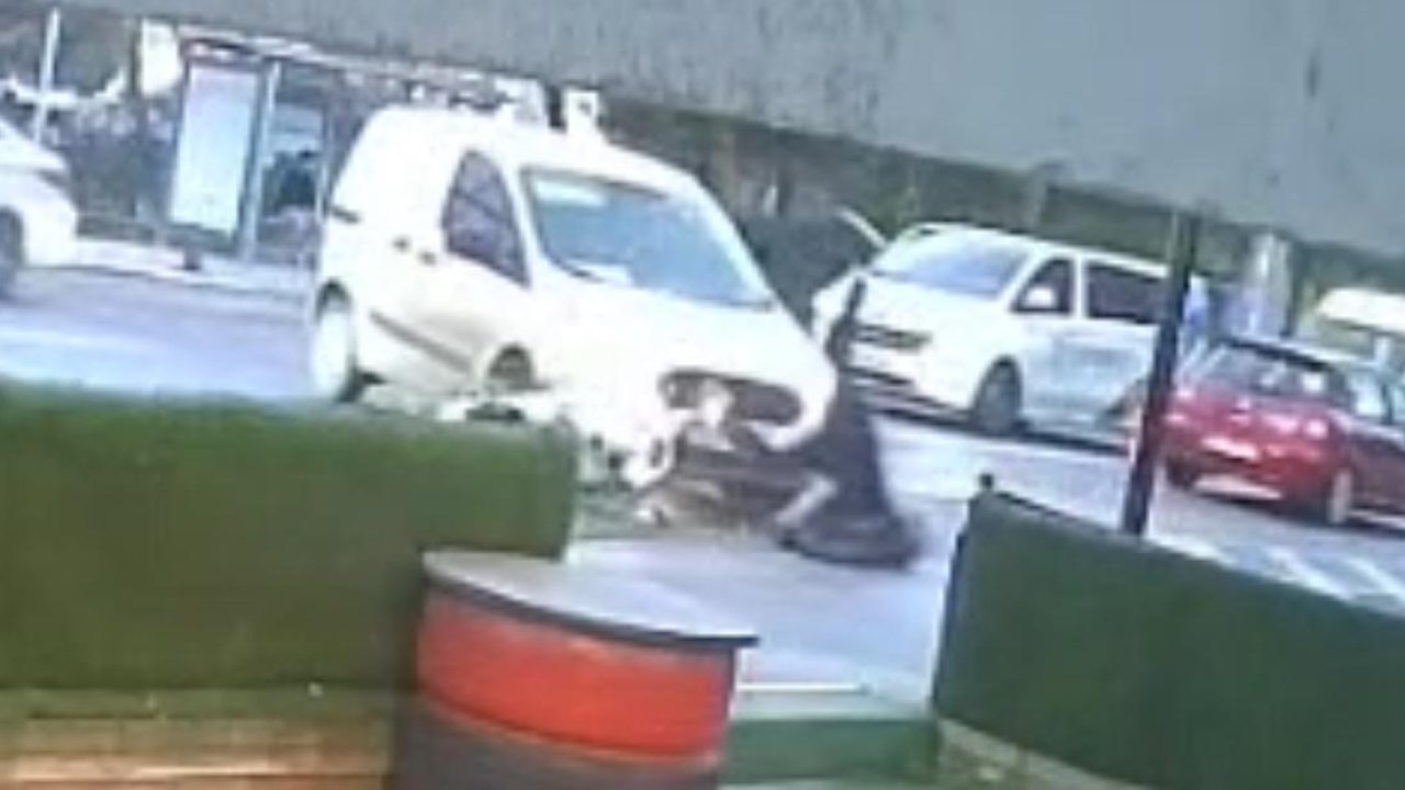 Tekirdağ’da otomobille çarpışan motosikletlinin yaralandığı kaza kamera