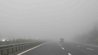 TEM Otoyolu Düzce geçişinde yoğun sis etkili oluyor