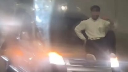 Tünelde müzik açıp araçtan inerek dans eden sürücüye 180 bin TL ceza