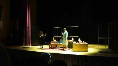 Turgutlu’da ‘Aşk-ı Müebbet’ oyununa büyük ilgi