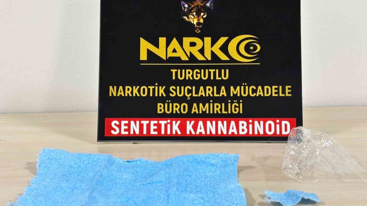 Turgutlu’da emniyetin sokak çalışmalarında 2 torbacı yakalandı