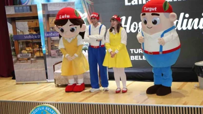 Turgutlu’da kent bilinci için Turgut ve Lulu projesi hayata geçirildi