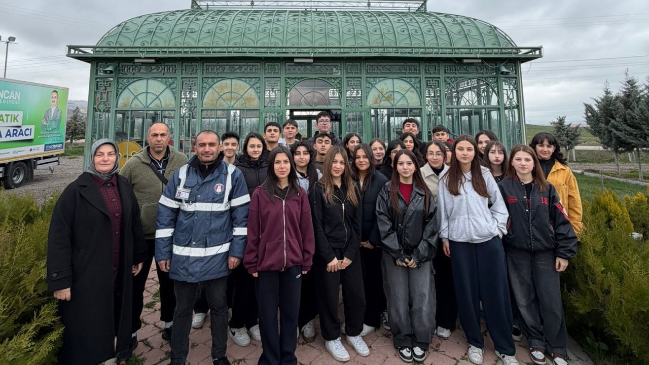 Uluslararası Sıfır Atık Günü’nde Sincan’da öğrencilere çevre eğitimi