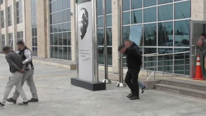 Uşak’ta uyuşturucu operasyonu: 4 tutuklama