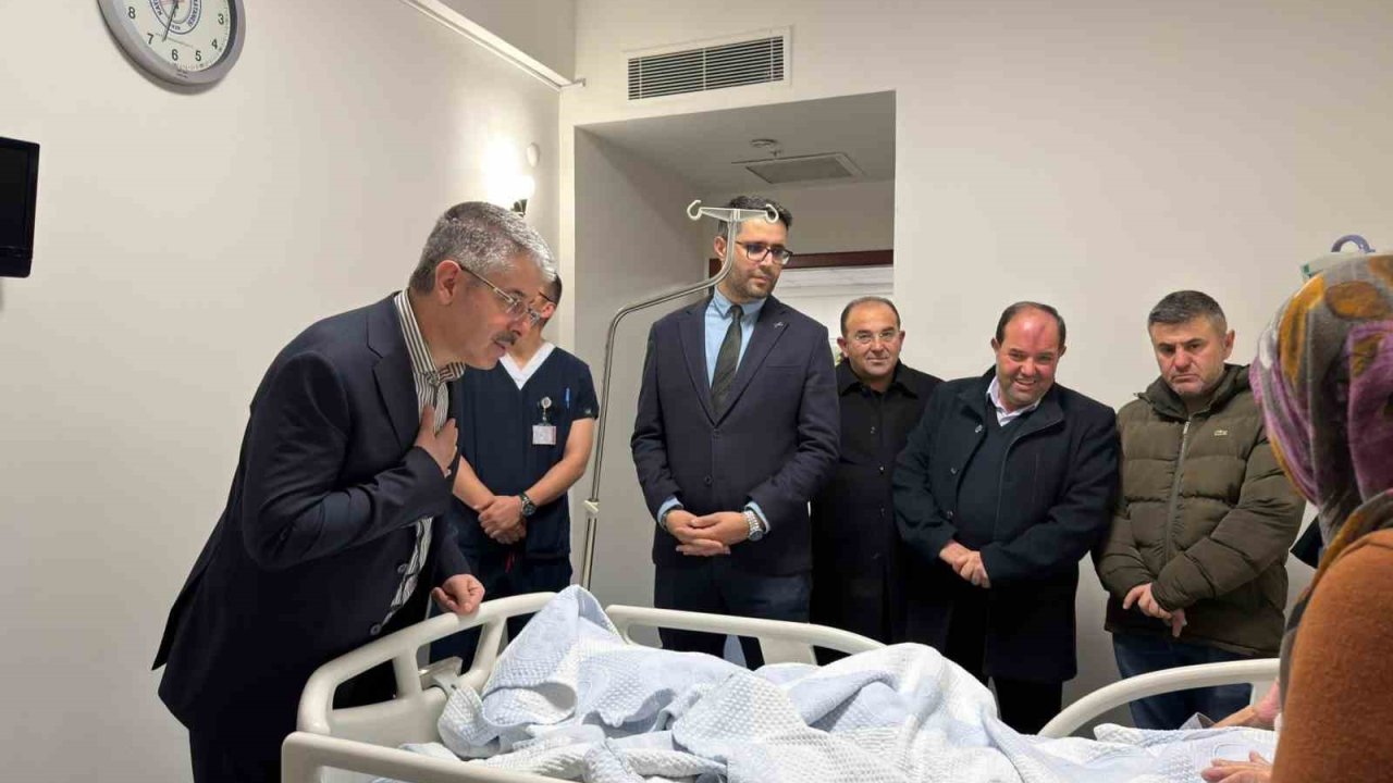 Vekil Çopuroğlu, gece yarısı hastane ziyareti yaptı