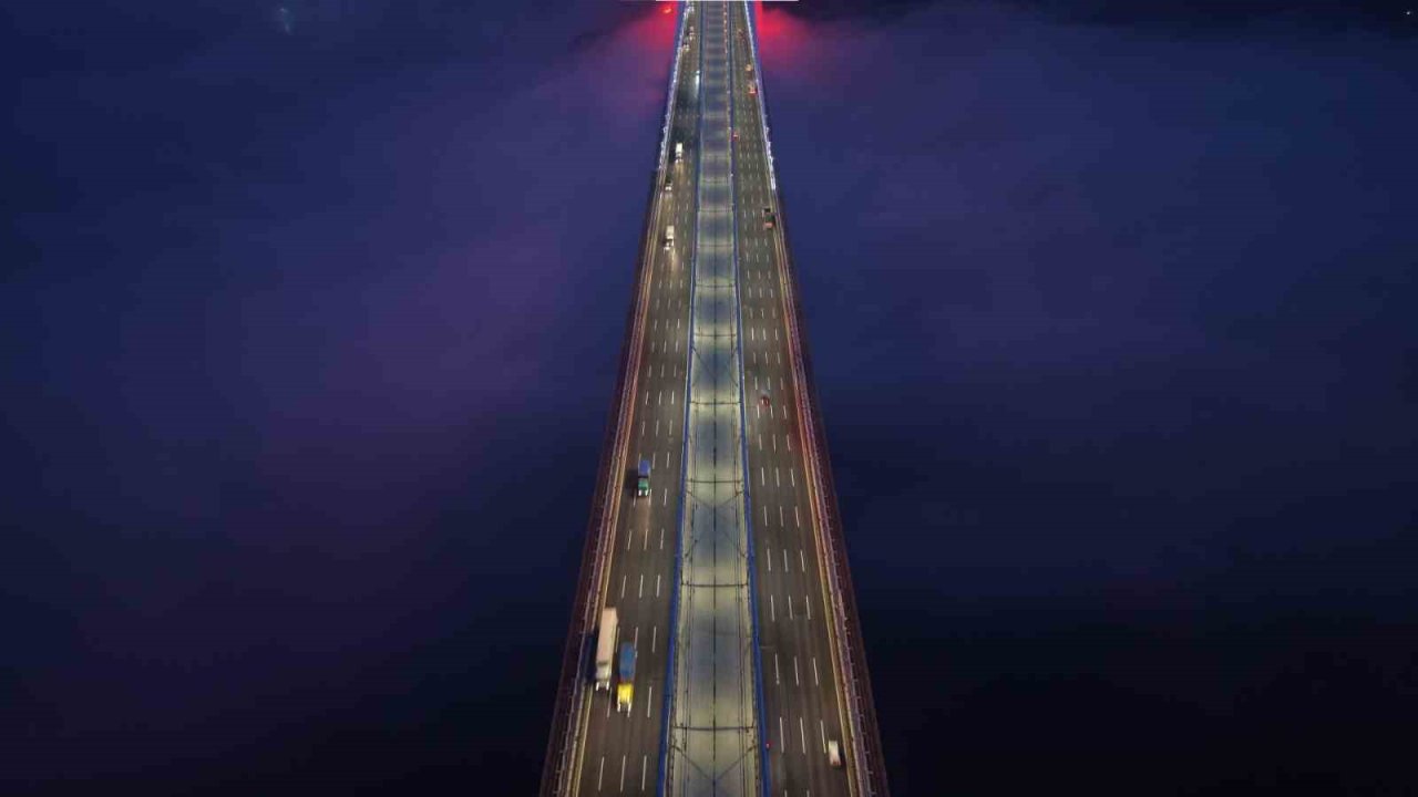 Yavuz Sultan Selim Köprüsü’nde sis manzarası mest etti