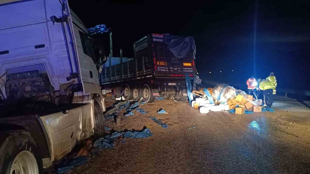 Zirai gübre yüklü tır devrildi: 1 yaralı