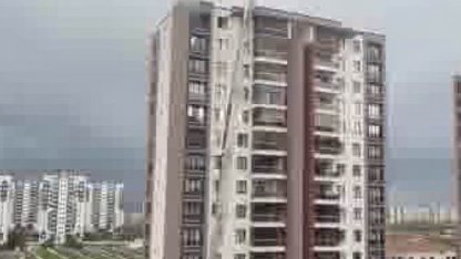 14 katlı binada can pazarı: Apartmandakiler tahliye edildi