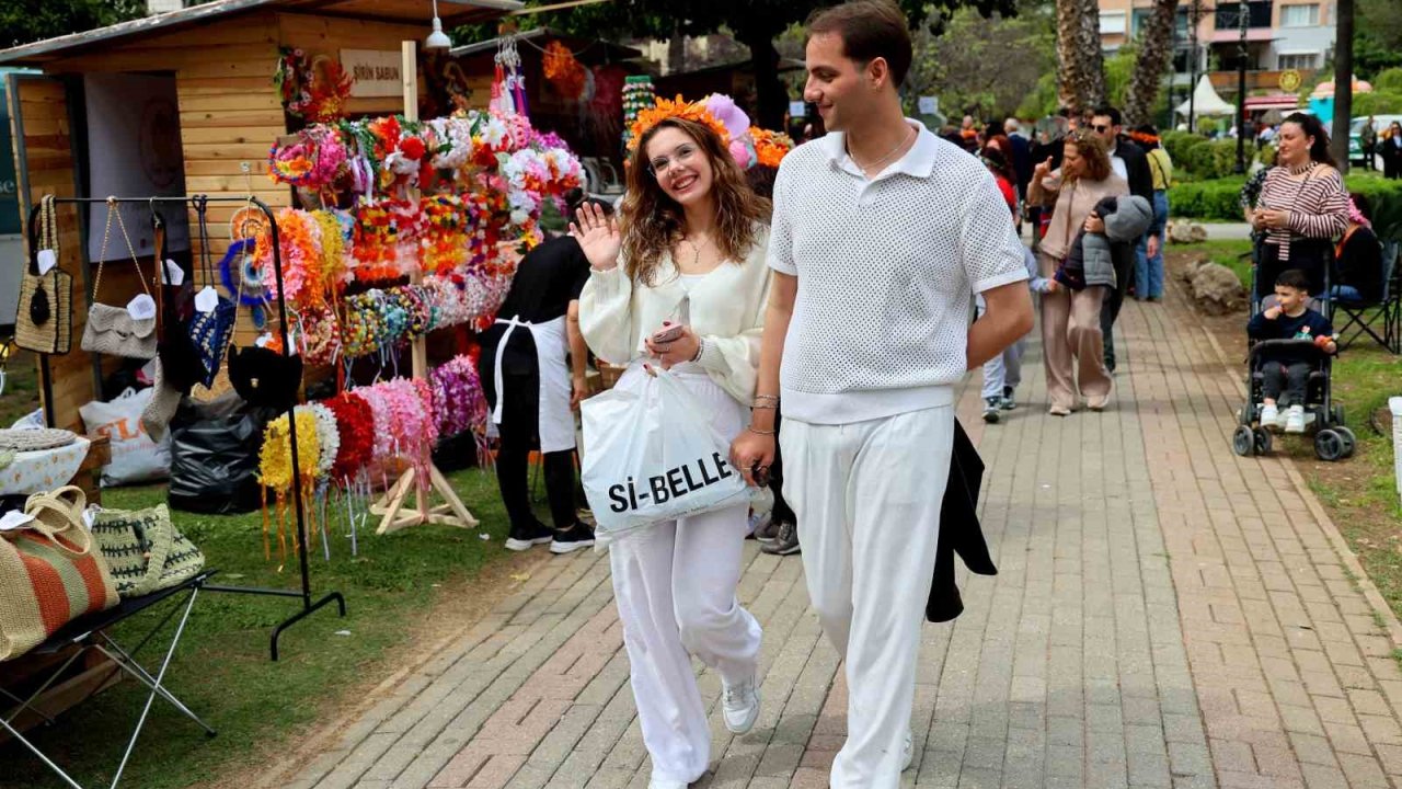 14’üncü Uluslararası Portakal Çiçeği Karnavalı başladı