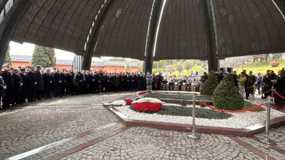 8’inci Cumhurbaşkanı Turgut Özal, vefatının 33’üncü seneyi devriyesinde kabri başında anıldı
