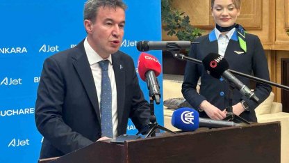 AJet Genel Müdürü Sarp: "2033’te tamamı yeni nesil 200 uçakla operasyonlarımızı sürdürmeyi planlıyoruz"