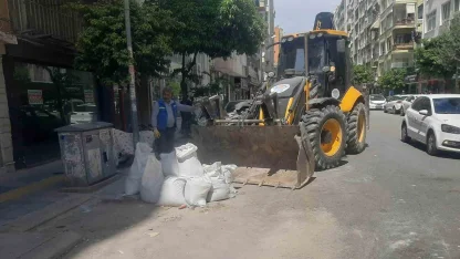 Akdeniz’de moloz ve atık seferberliği sürüyor