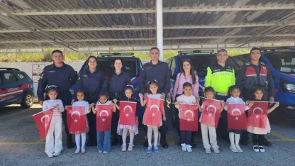 Aliağa’da, minik öğrenciler Jandarmayı yakından tanıdı