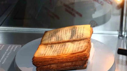 Amharca dilinde kaleme alınmış tarihi eser Etiyopya’ya iade edildi