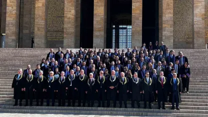 Anayasa Mahkemesi heyeti Anıtkabir’i ziyaret etti