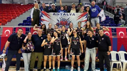 Antalya Gelişim Spor Kulübü, U14 Kızlar Türkiye Şampiyonası’nda ikinci oldu