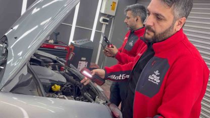 Aracını satmak isterken podyenin farklı bir araca ait olduğunu öğrendi