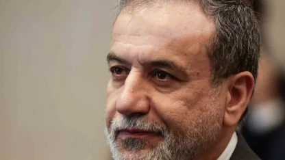 Arakçi: "(Trump’ın ‘Taş Devri’ tehdidi) ABD Başkanı zamanı geriye çevirmek mi istiyor?"