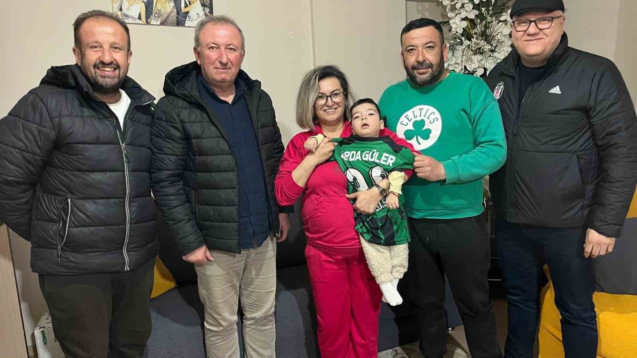 Arda Güler’e Buldanspor forması hediye edildi