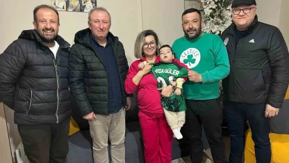 Arda Güler’e Buldanspor forması hediye edildi