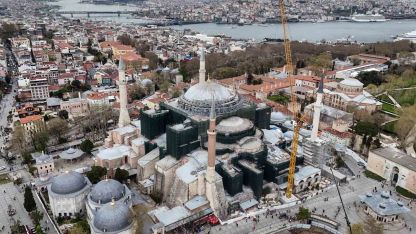 Ayasofya’da dev restorasyonda kritik aşama: Kubbe kapatılıyor