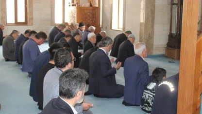 Ayla Kara ve öğrencileri Kula’da dualarla anıldı