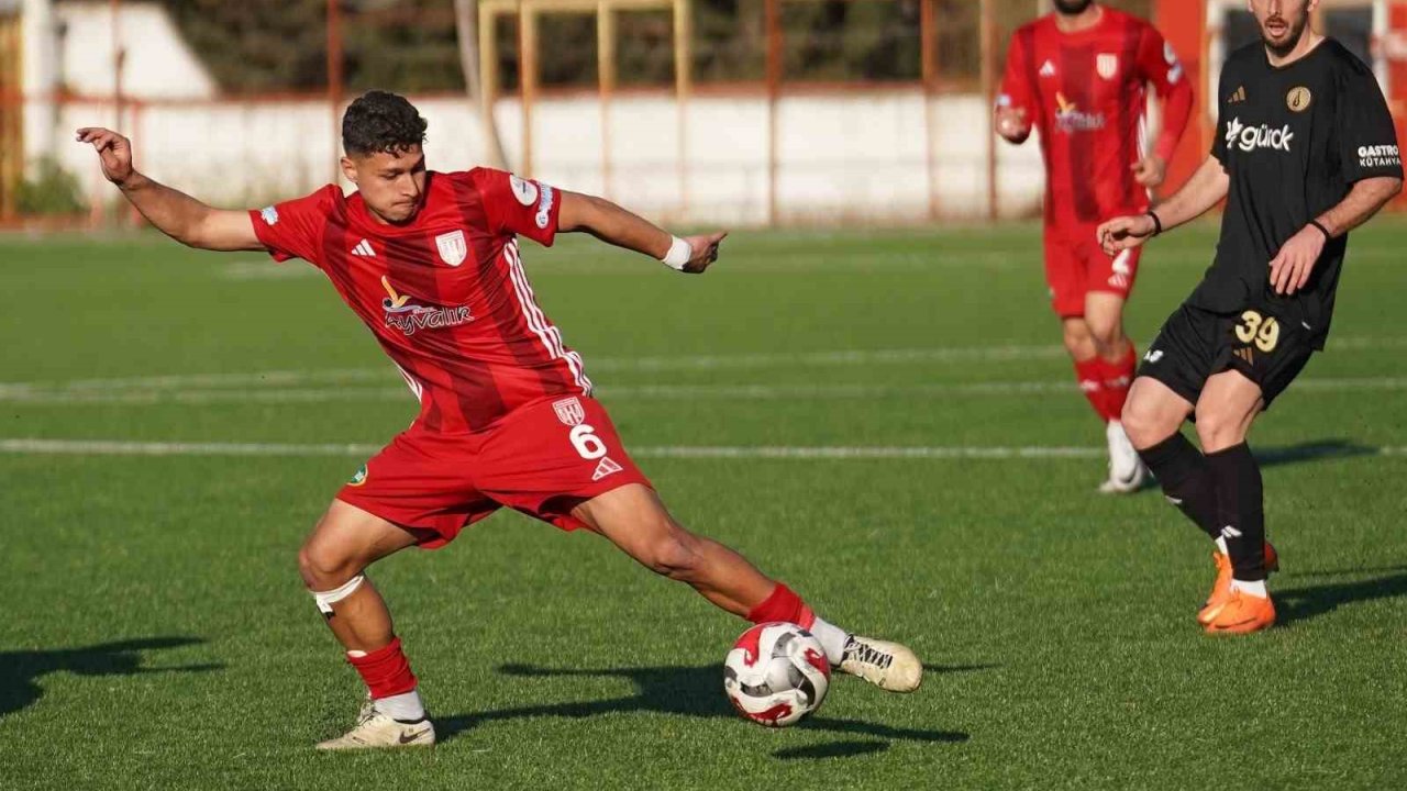 Ayvalıkgücü’nün dinamosu devlerin takibinde