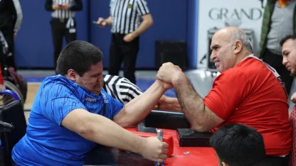 Bağcılarlı demir bileklerden büyük başarı: 14 madalya kazandılar