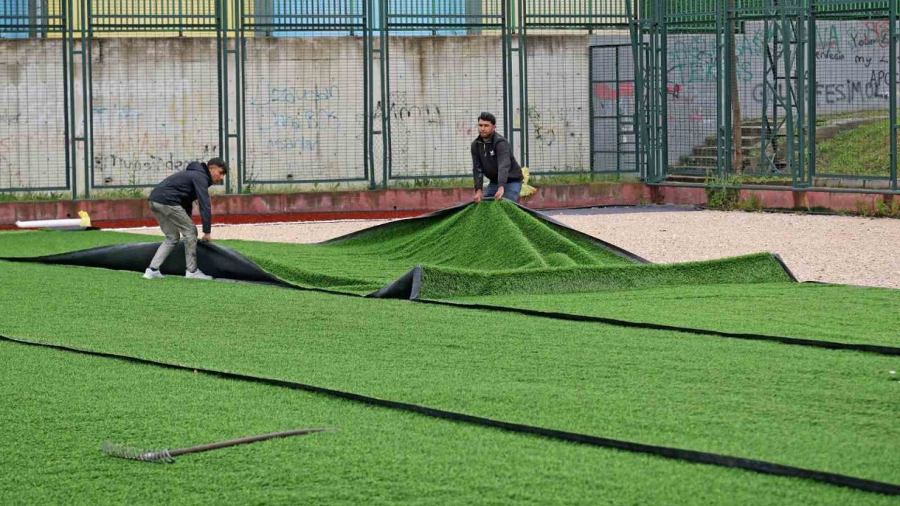 Bağlarbaşı spor tesisleri yenileniyor