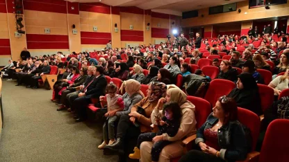 Bahçelievler’de Otizm Farkındalık Haftası’nda çocuklar performanslarını sergiledi