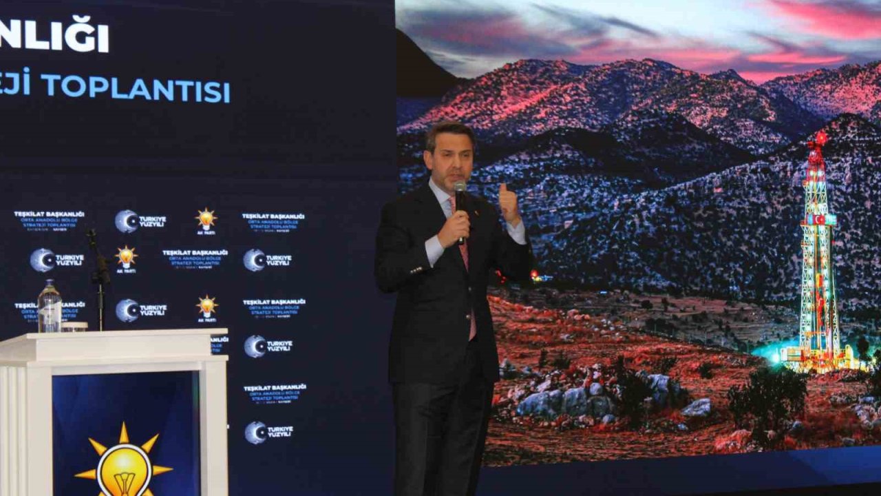 Bakan Bayraktar: "8 milyon hanenin ihtiyacını gazımızla karşılayacağız"