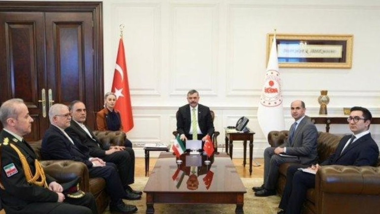 Bakan Çiftçi, İran’ın Ankara Büyükelçisi Habibullahzadeh ile bir araya geldi