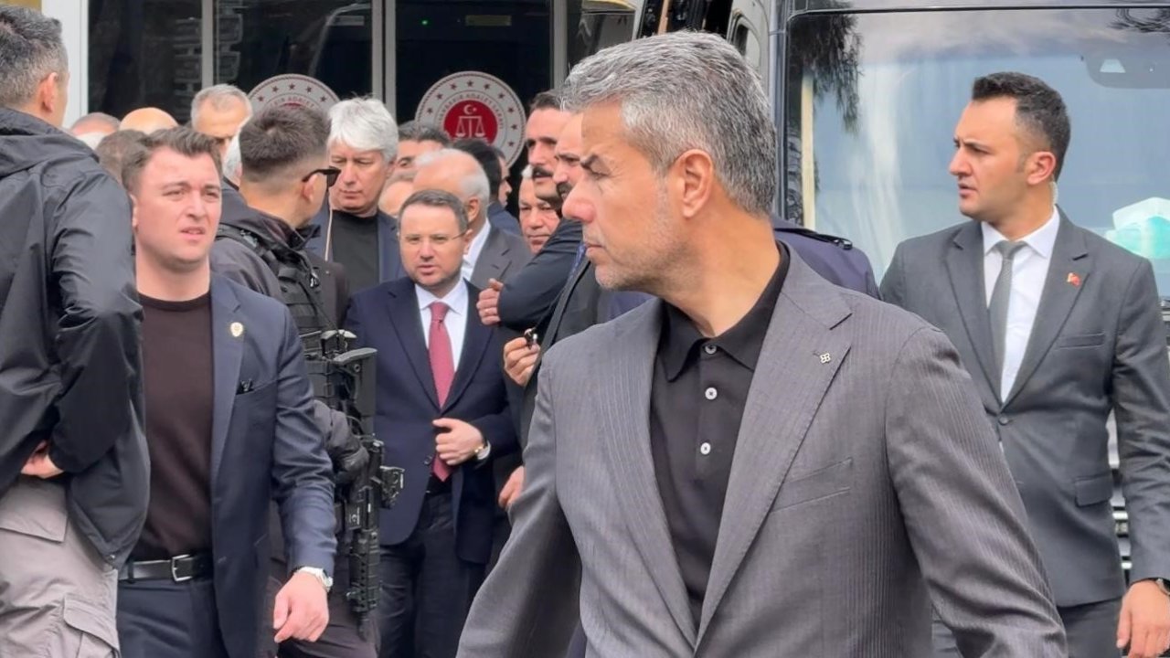 Bakan Gürlek’ten Diyarbakır Adliyesi ve siyasi partilere ziyaret