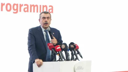 Bakan Tekin: "Türkiye’ye özgü bir model inşa ettik diye eleştiriyorlar"