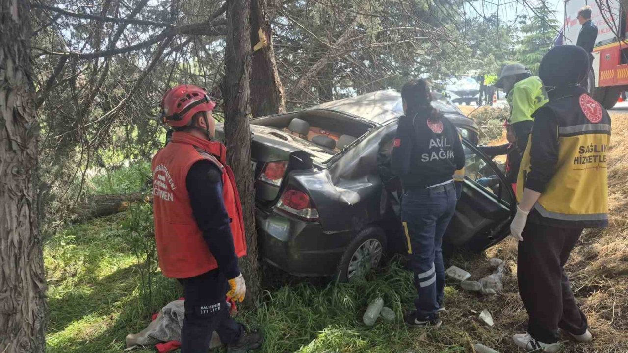 Balıkesir’de feci kaza: 1 ölü