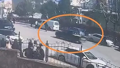 Balkondan düşen 3 yaşındaki çocuk, ağır yaralandı