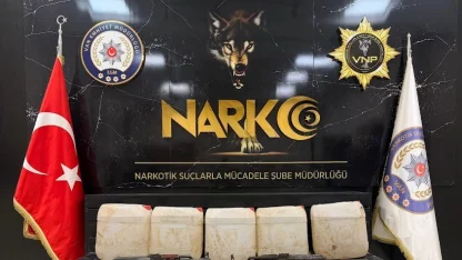 Başkale’de 162 kilo asetik anhidrit maddesi ele geçirildi