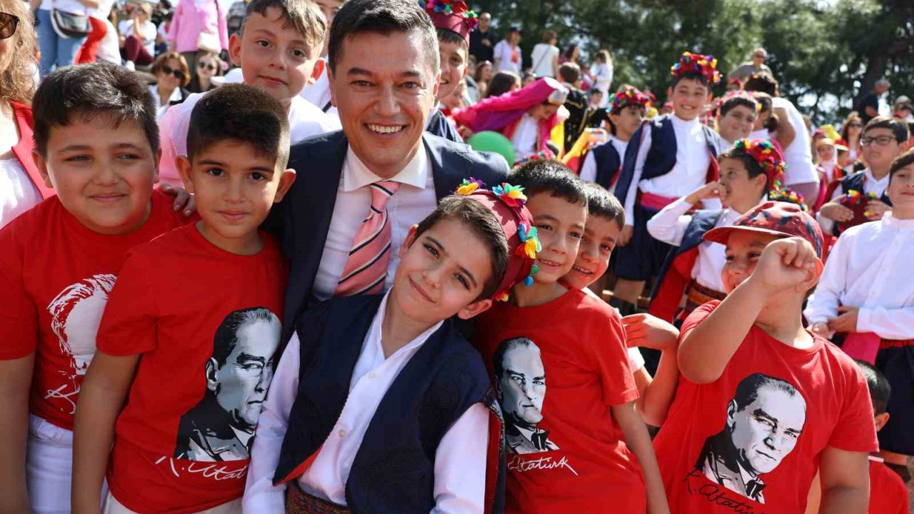 Başkan Acar: "Çocuklarımızın güvenle büyüdüğü bir geleceği kurmak hepimizin sorumluluğudur"