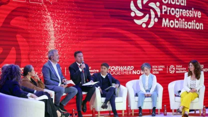 Başkan Aras Barselona’da yerel yönetimlerin önemini anlattı