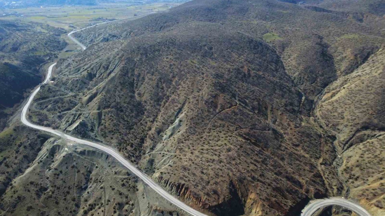 Başkan Bozcan’dan Alacakaya yolu için tünel projesi