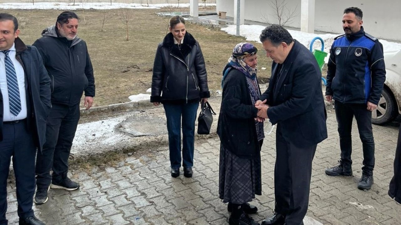 Başkan Demir, huzurevini ziyaret etti