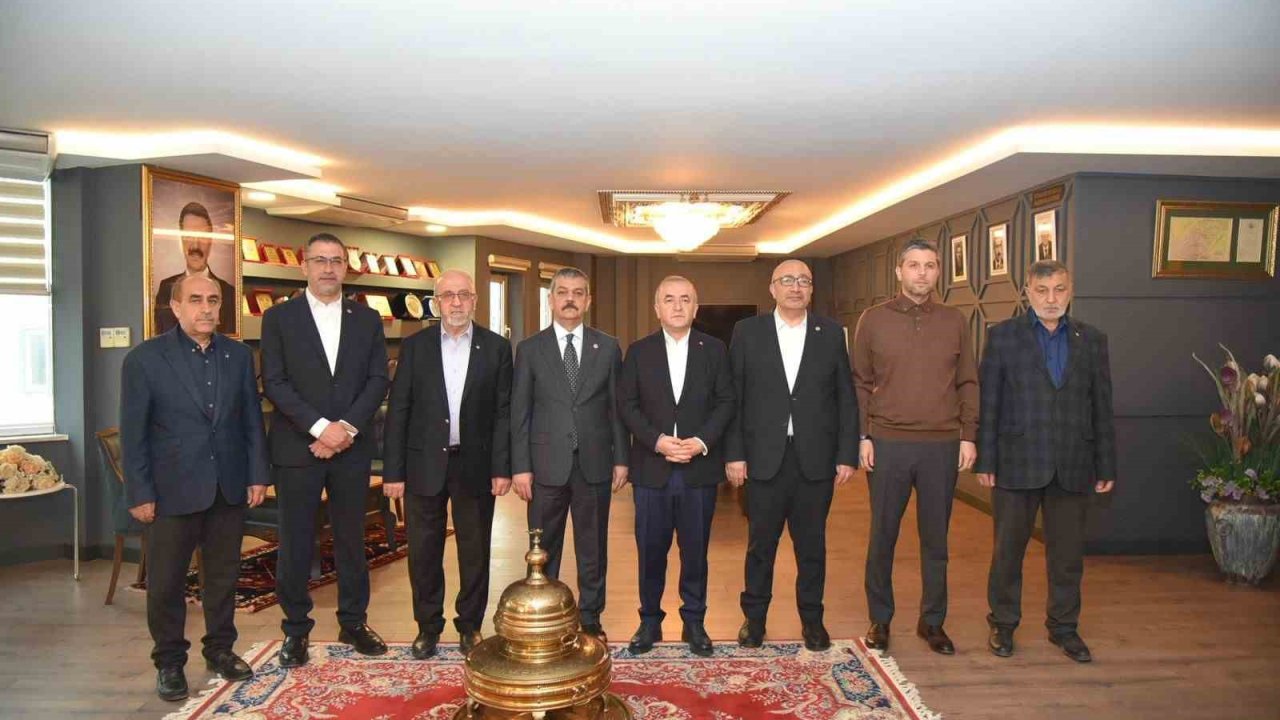 Başkan Dumandağ, "Elazığ’ı daha ileriye taşınması için çalışmalarımızı kararlılıkla sürdüreceğiz"