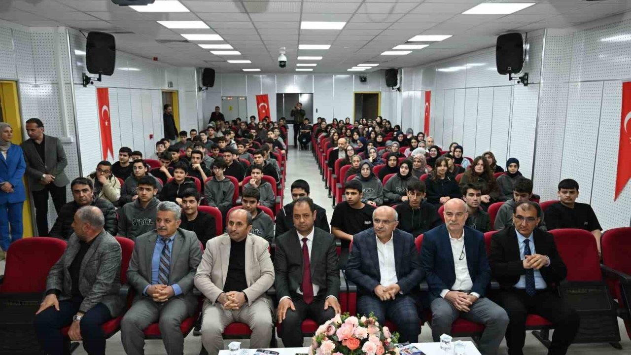 Başkan Er: "Malatya küllerinden doğdu"