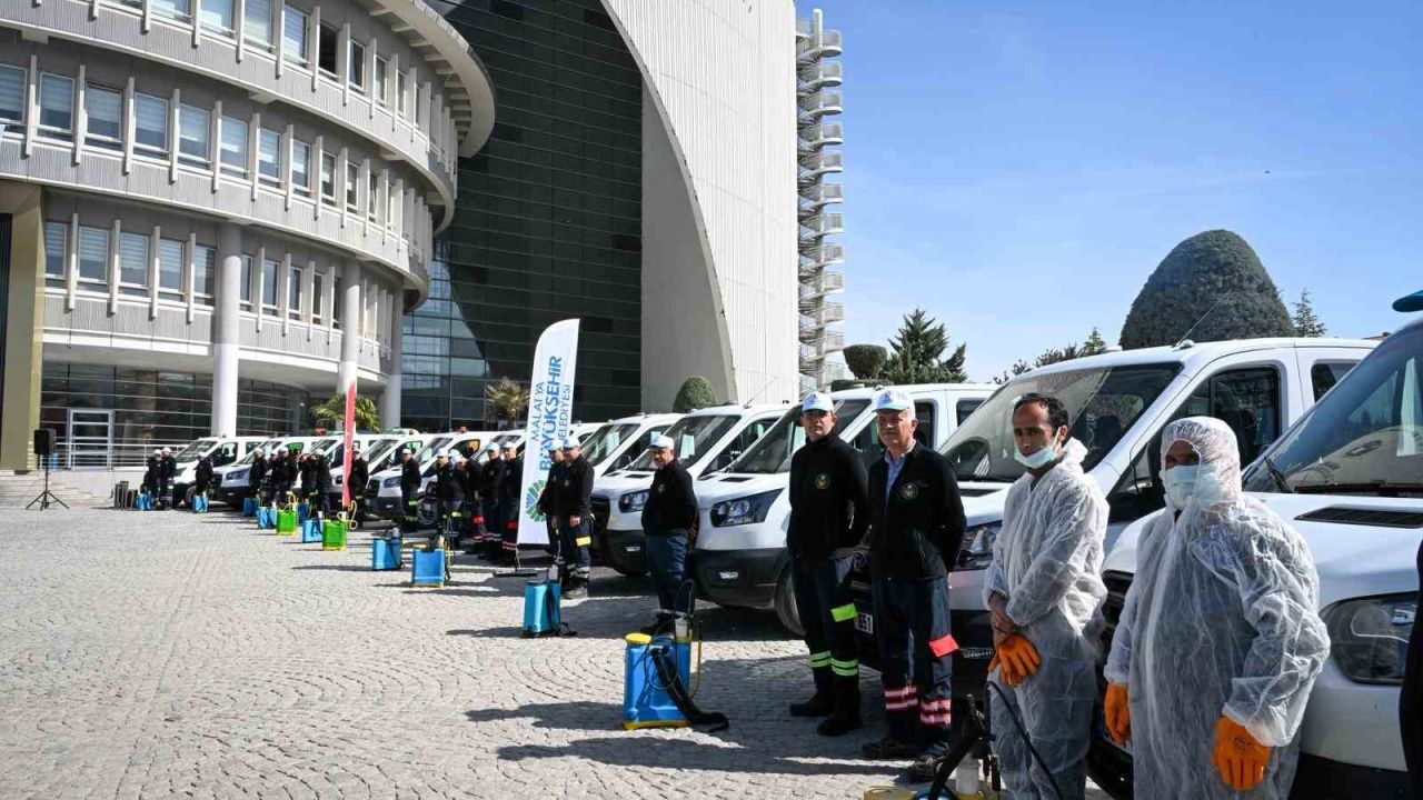 Başkan Er: "Yılın 12 ayı haşere ve vektörlerle mücadele var"