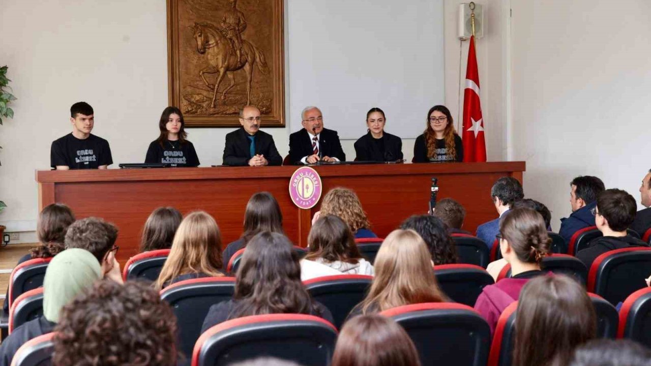 Başkan Güler’den gençlere: "AR-GE’ye ağırlık verin"