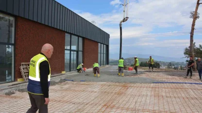 Başkan Kumral yeni sosyal tesis çalışmalarını yerinde inceledi