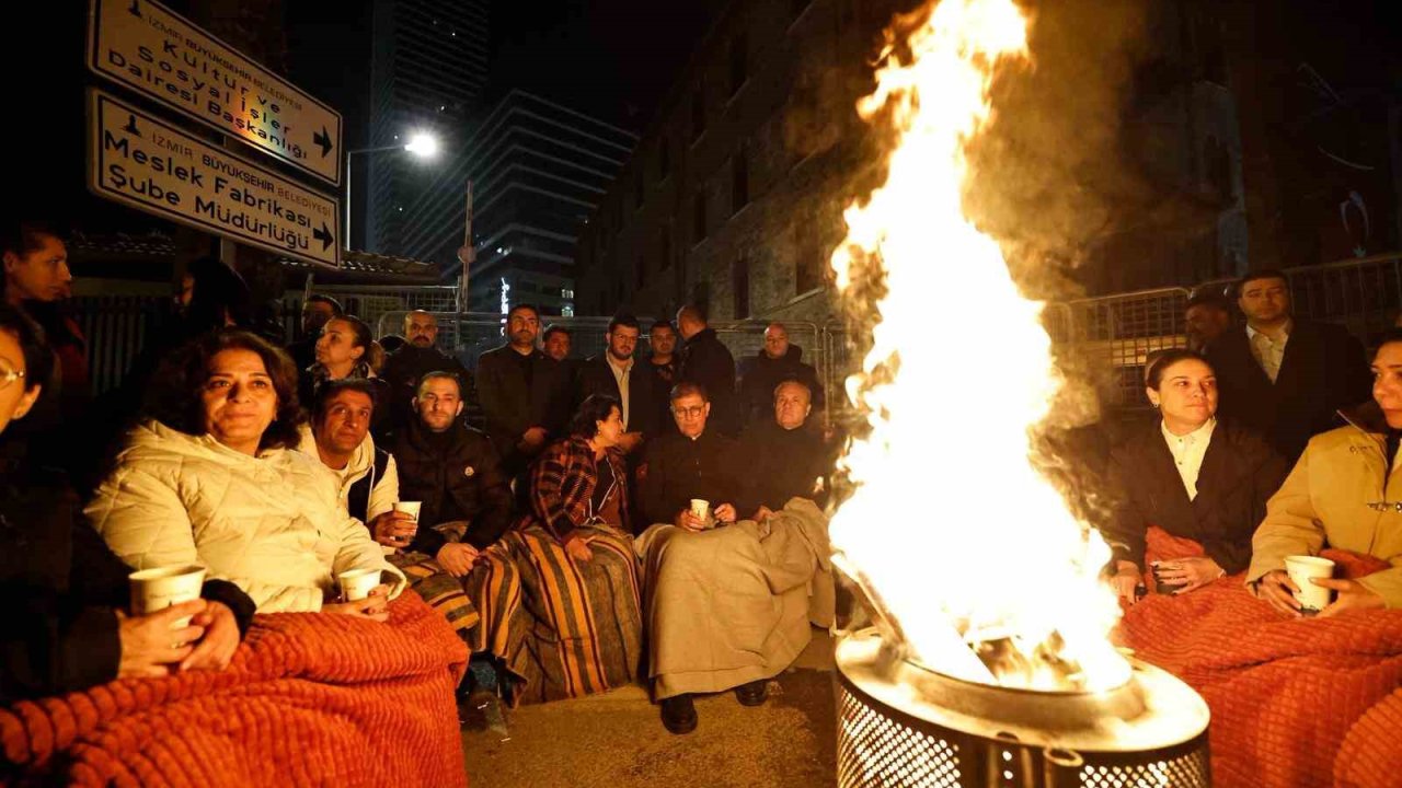 Başkan Tugay, Meslek Fabrikası önünde sabahladı